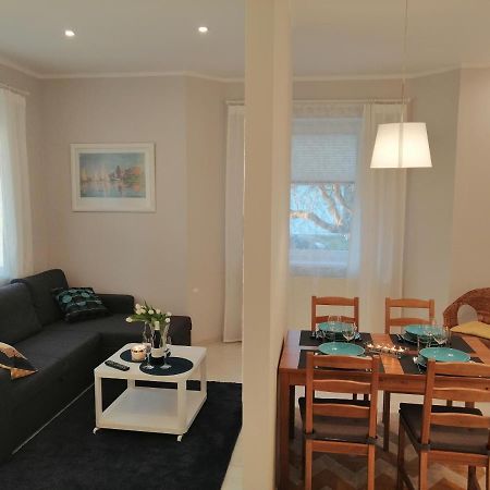 Cicha Przystan - Apartamenty Wyspa Solna Колобжег Экстерьер фото