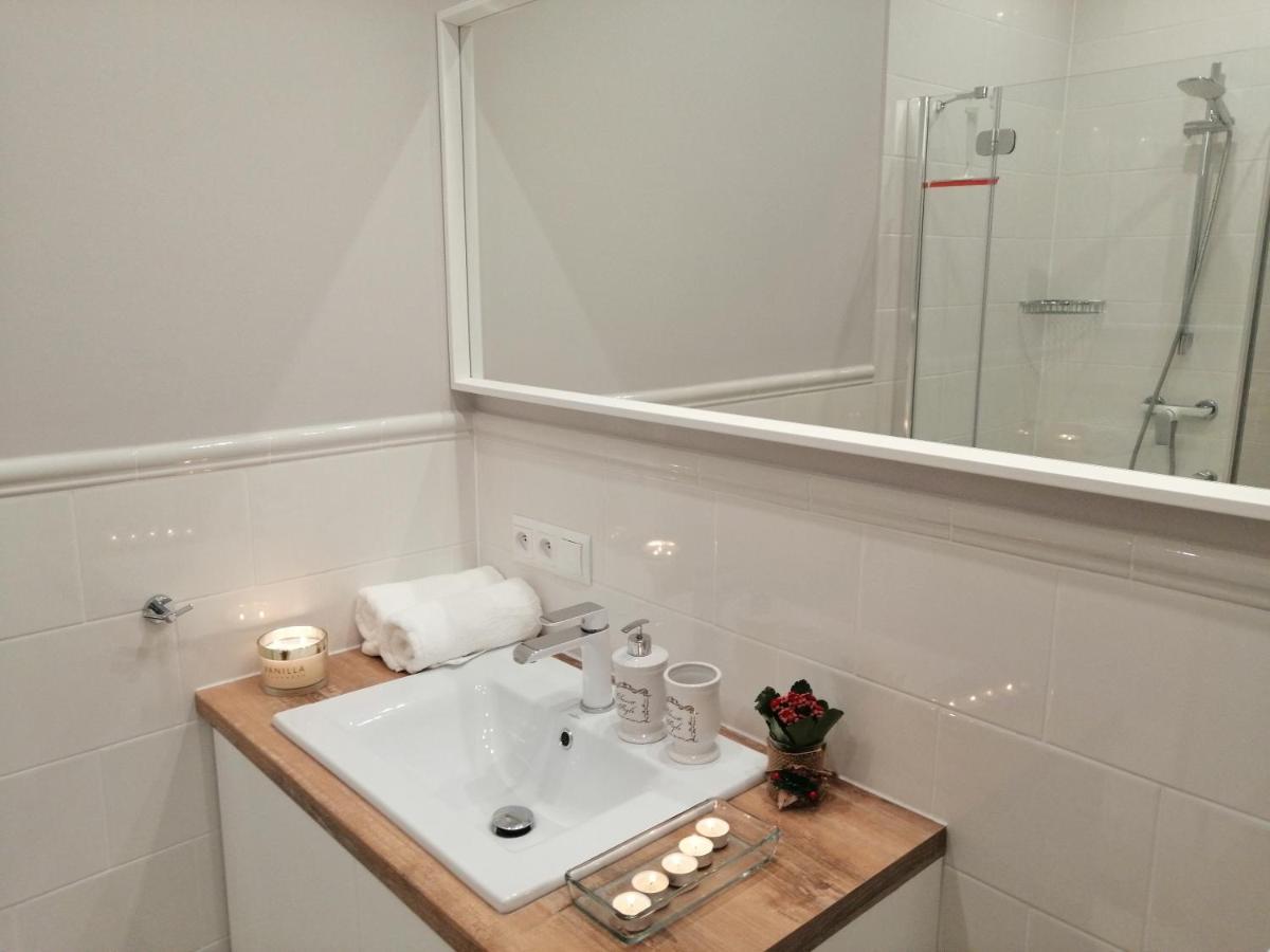 Cicha Przystan - Apartamenty Wyspa Solna Колобжег Экстерьер фото